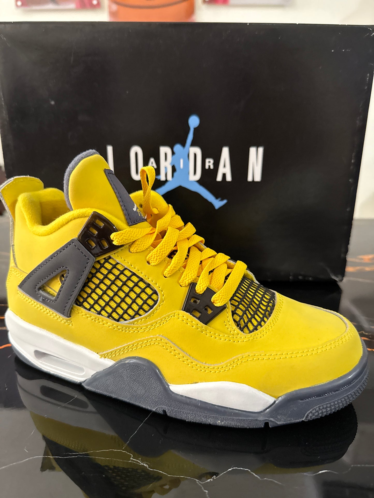Nike Air Jordan 4 Retro Lightning Niño | Tenis Jordan Originales Costa Rica
